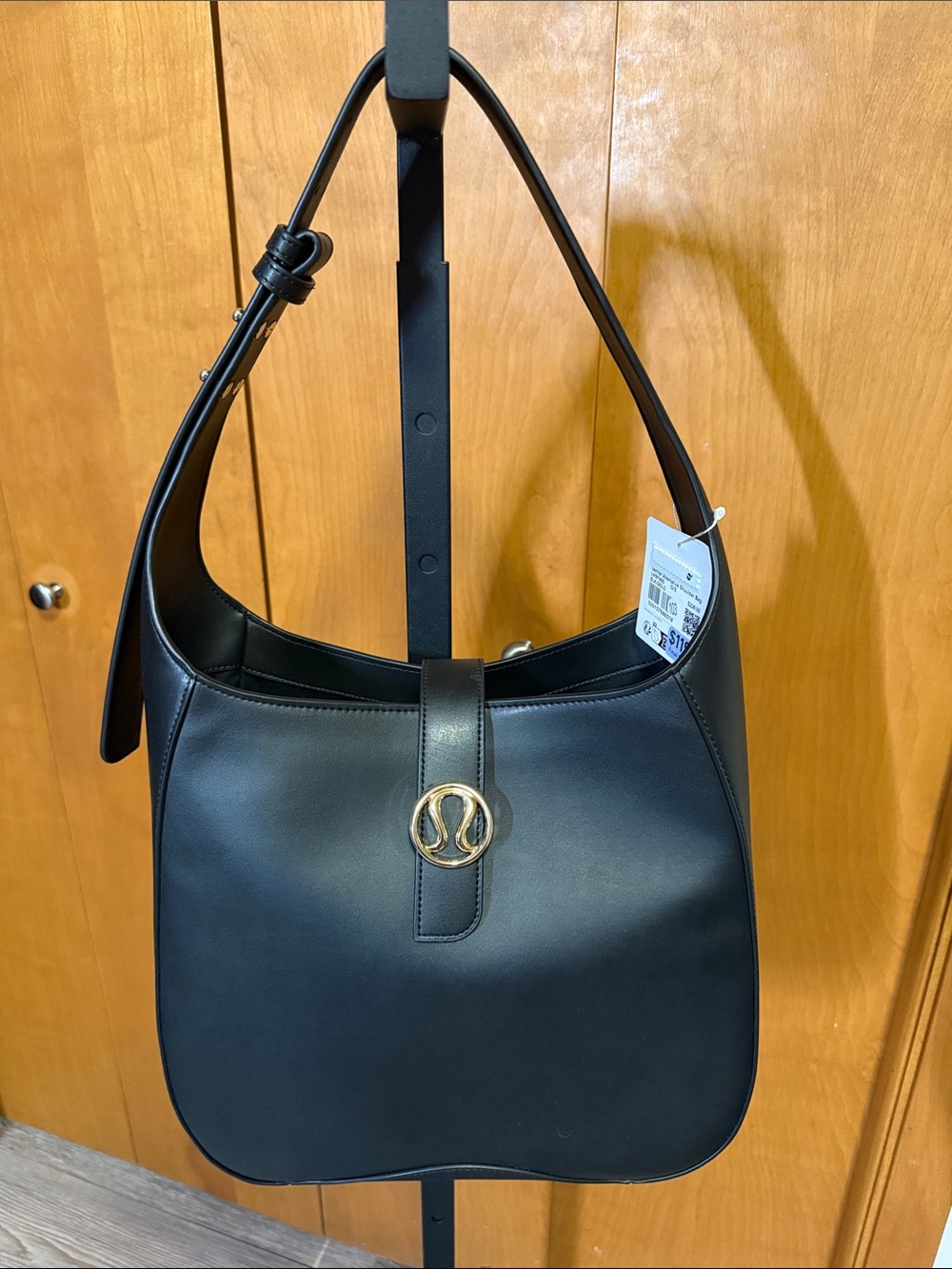Lululemon Leather Alternative Shoulder Bag Black Gold NWT